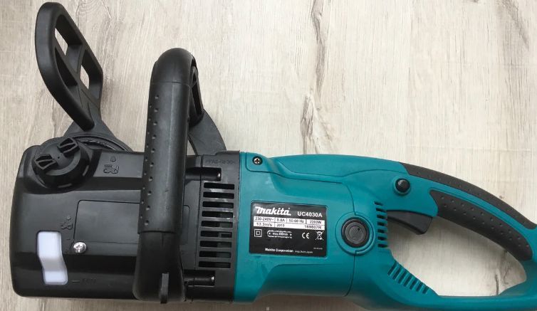 Електропила Makita UC4030A (2.2 кВт 40см) Пила електрична Макіта для заготівлі дров 1867387265 фото