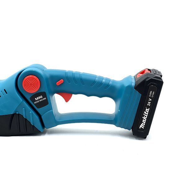 Ножиці акумуляторні Makita DUM200DZ (24V 5Ah) Ножиці-кущоріз Макіта з 2 АКБ для обрізання кущів 2174666933 фото