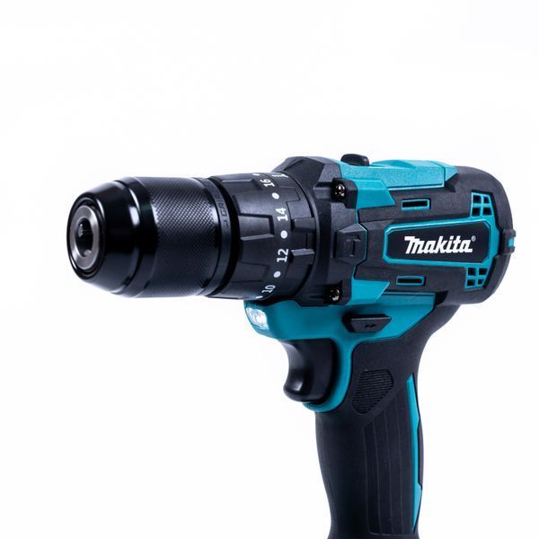 Акумуляторний шуруповерт Makita DTW485 (36V 6Ah) Ударний безщітковий шуруповерт Макіта з набором оснастки 77764 фото
