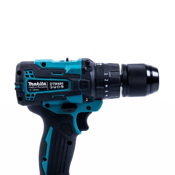 Акумуляторний шуруповерт Makita DTW485 (36V 6Ah) Ударний безщітковий шуруповерт Макіта з набором оснастки 77764 фото