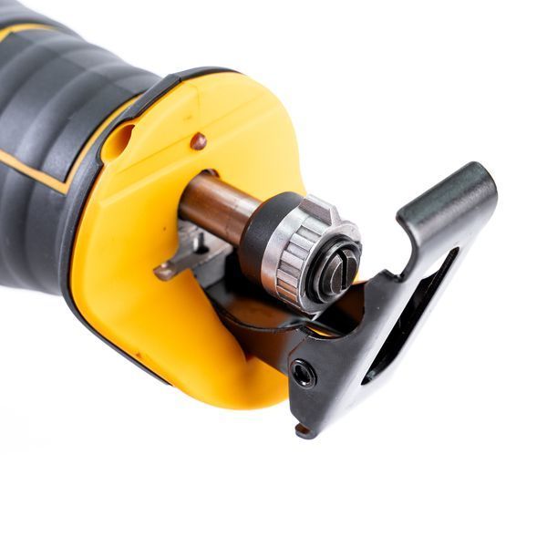 Ножовка аккумуляторная DeWalt DCS385N (48V 6Ah) Сабельная АКБ пила Деволт с подсветкой и индикатором заряда 35551 фото